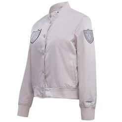 PRO STANDARD LAS VEGAS RAIDERS HOLIDAY GLAM SATIN JACKET